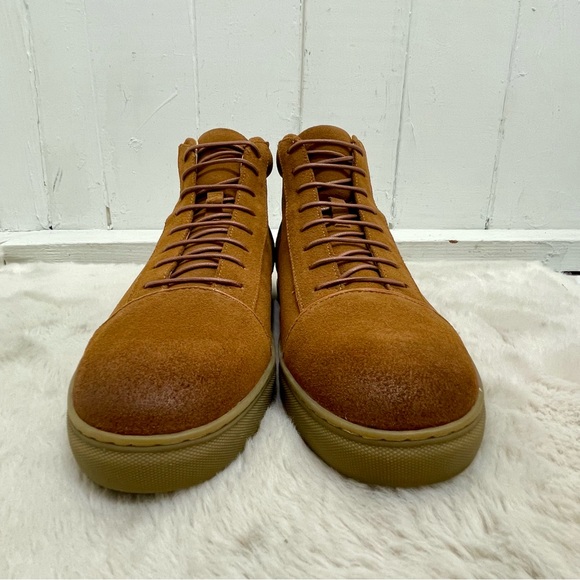 English Laundry Aldred Cognac Leather Chukka Boots